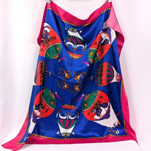 Scarf Hot Air Balloons Cherubs Rope Border Designer Inspired Blue 34" Square - Picture 1 of 10